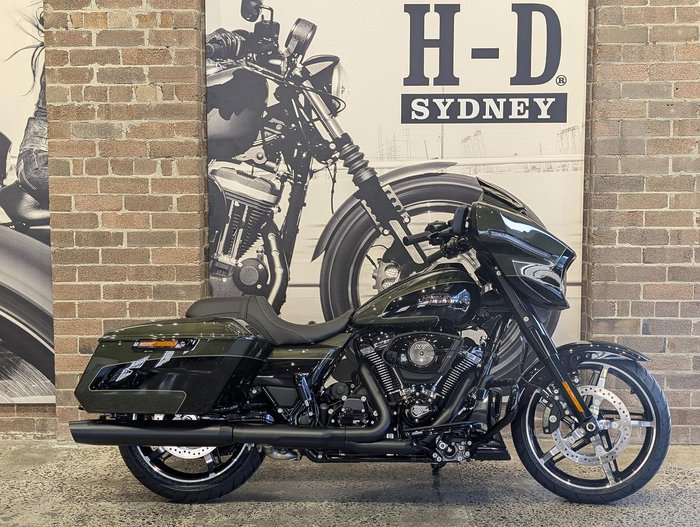 Harley-Davidson Street Glide 117 (FLHX) Touring