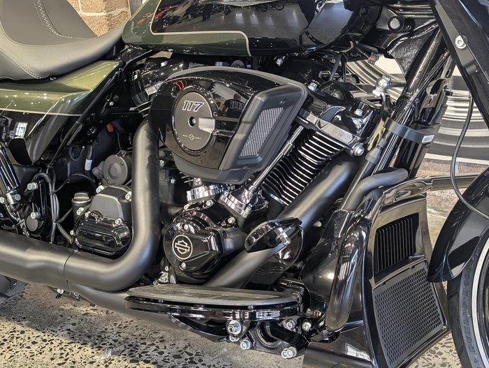 2026 Harley-Davidson Street Glide 117 (FLHX) Touring Black