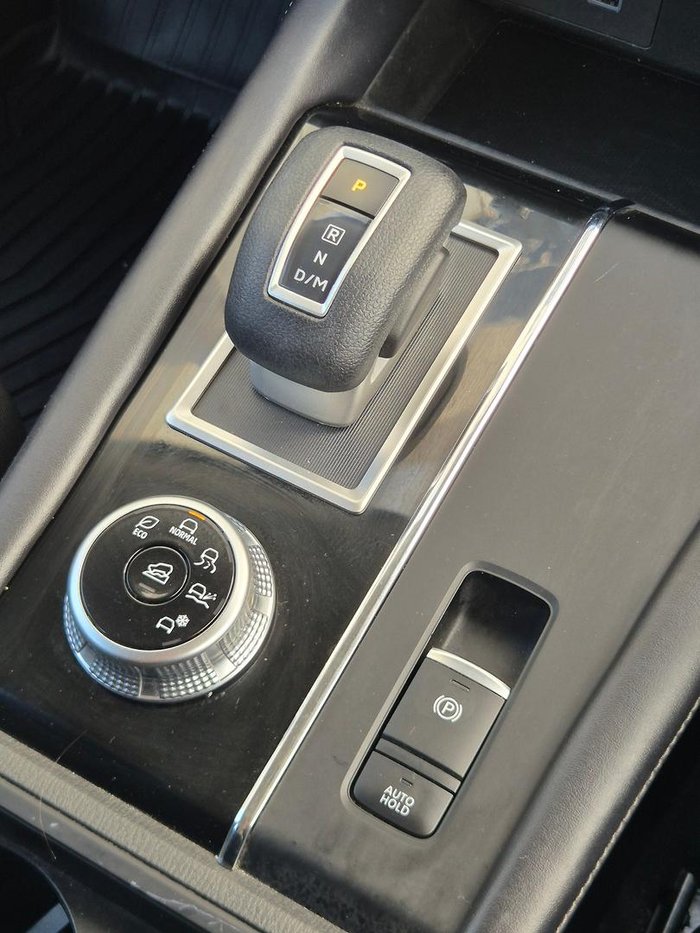 2024 Mitsubishi Outlander ES