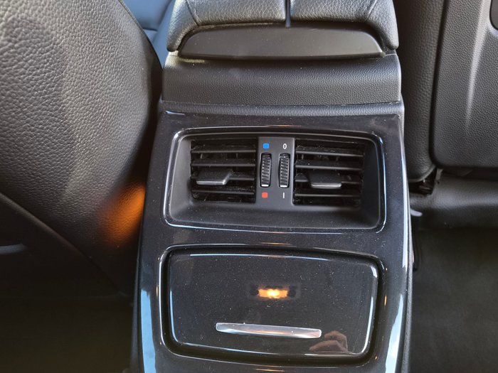 2011 BMW 3 Series 320d