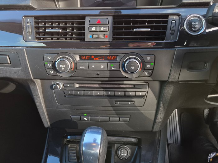 2011 BMW 3 Series 320d