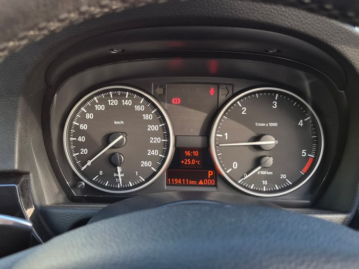 2011 BMW 3 Series 320d