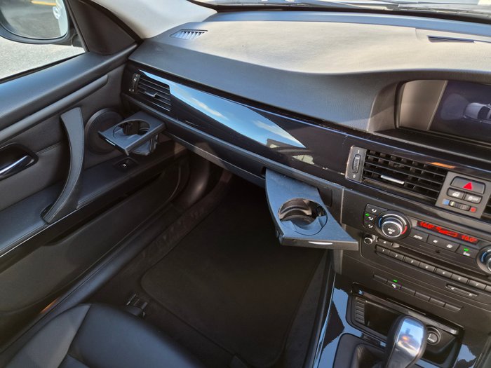 2011 BMW 3 Series 320d