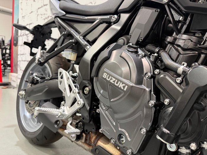 2025 Suzuki GSX-8S GSX-S Grey