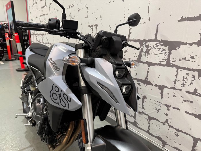 2025 Suzuki GSX-8S GSX-S Grey