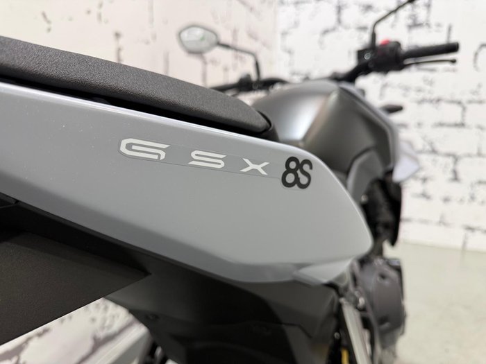 2025 Suzuki GSX-8S GSX-S Grey