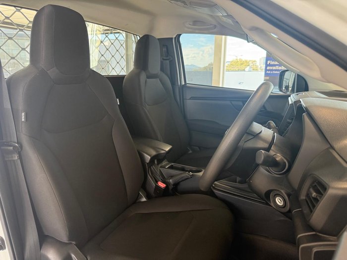 2025 Isuzu D-MAX SX High Ride