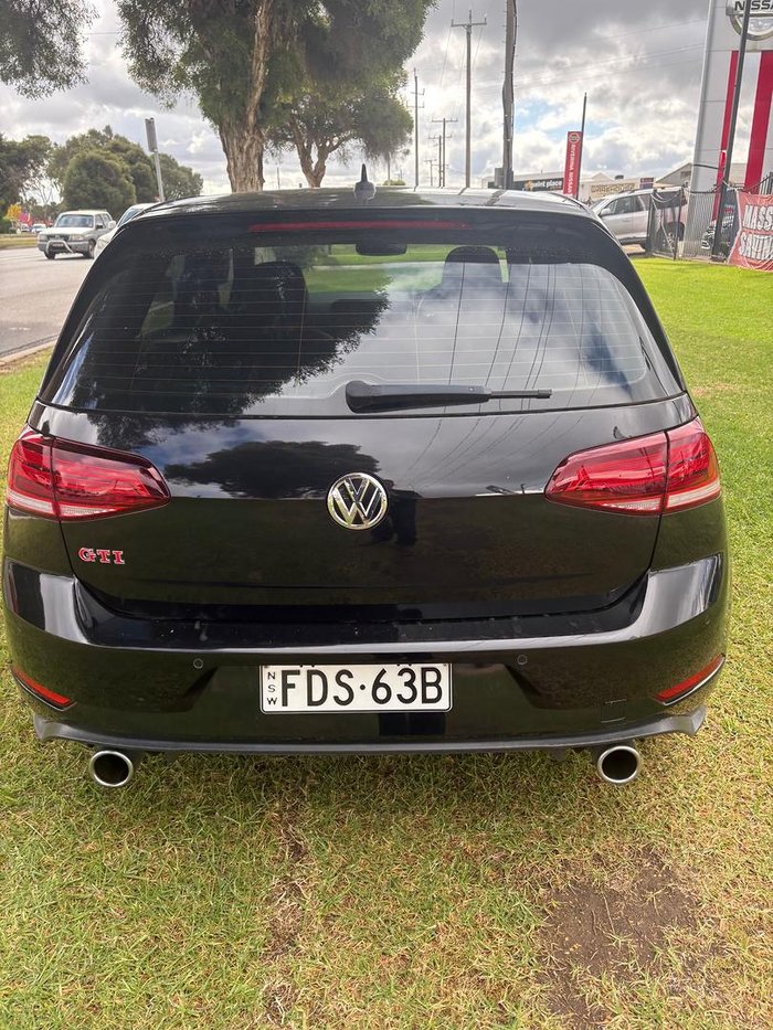 2019 Volkswagen Golf