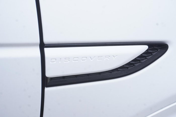 2022 Land Rover Discovery Sport P250 R-Dynamic SE