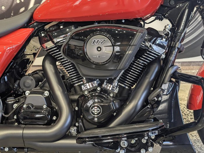 2026 Harley-Davidson Street Glide 117 (FLHX) Touring Orange