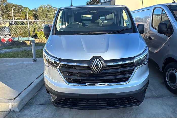 2025 Renault Trafic Pro X82 MY26 Highland Grey (KQA)