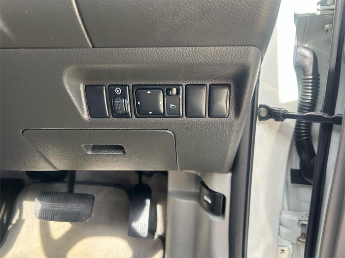 2007 Nissan X-TRAIL ST-S X-Treme T30 II MY06 4X4 On Demand White Diamond