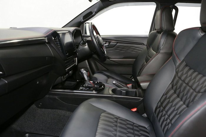 2024 Isuzu D-MAX X-TERRAIN