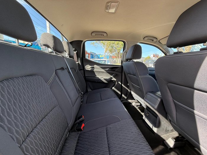 2017 LDV T60 PRO SK8C 4X4 Dual Range Blanc White