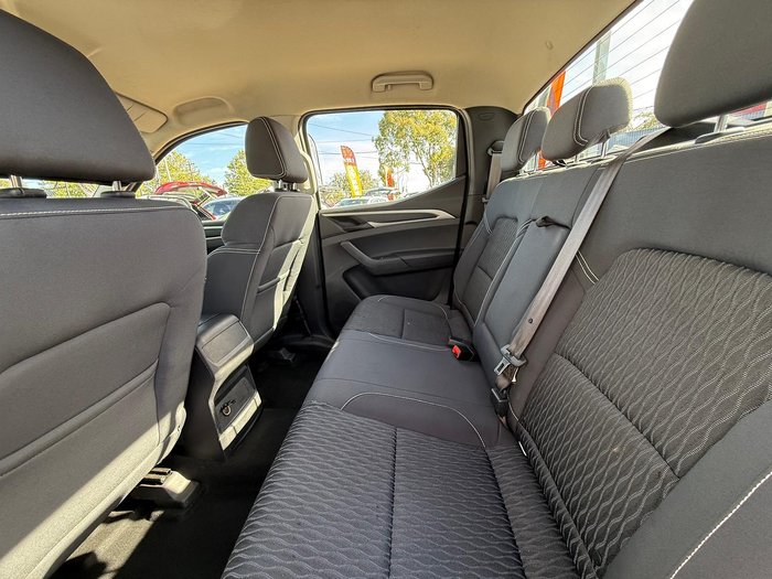 2017 LDV T60 PRO SK8C 4X4 Dual Range Blanc White