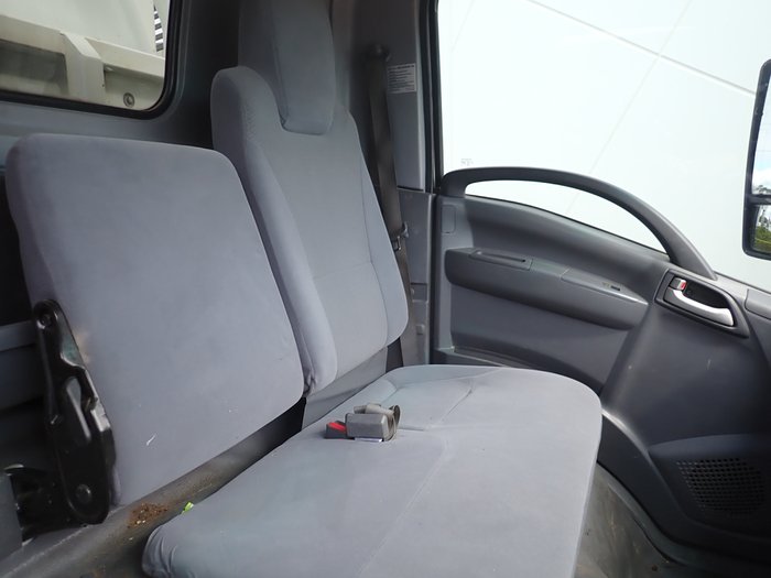 2019 ISUZU NQR 87/190