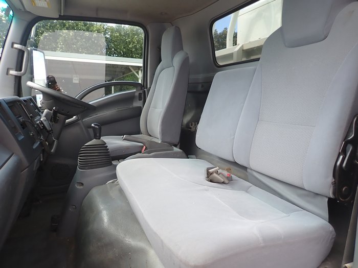 2019 ISUZU NQR 87/190