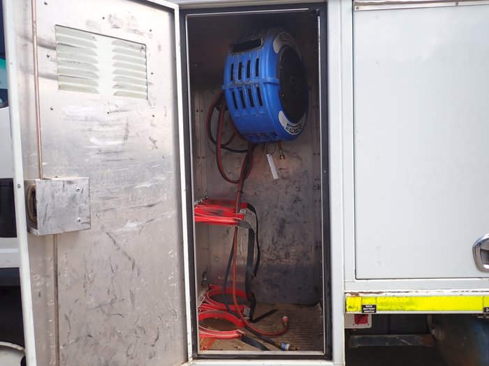 2019 ISUZU NQR 87/190