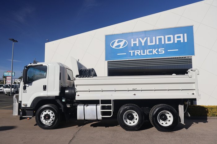 2010 ISUZU FVZ 1400