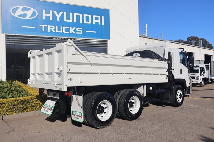 2010 ISUZU FVZ 1400