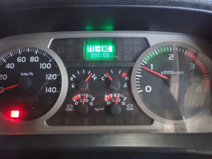 2012 HINO GH 1728
