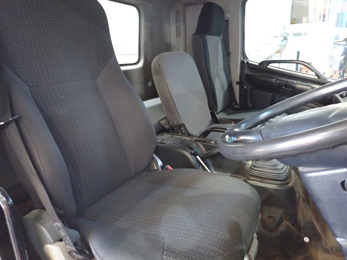 2012 HINO GH 1728