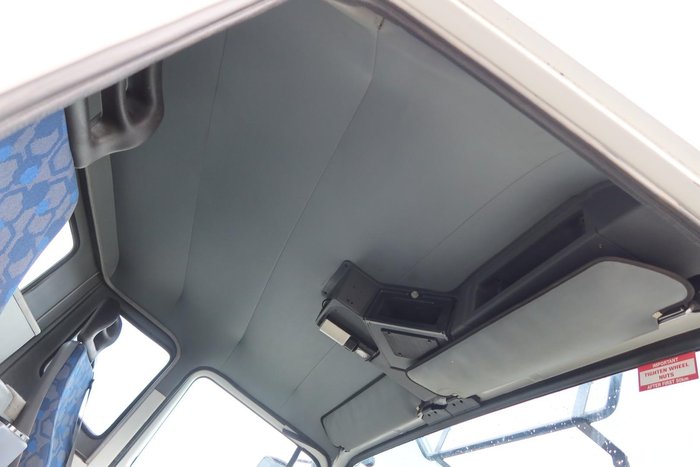 2015 Iveco Acco F2350G 280