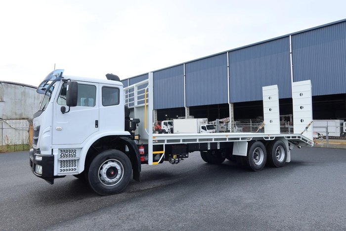 2015 Iveco Acco