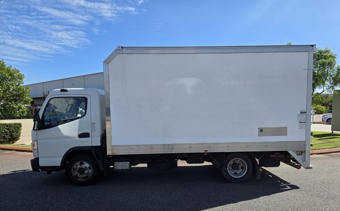 2021 Fuso Canter WHITE