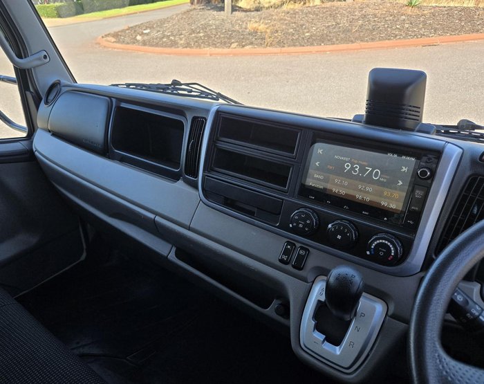 2021 Fuso Canter WHITE