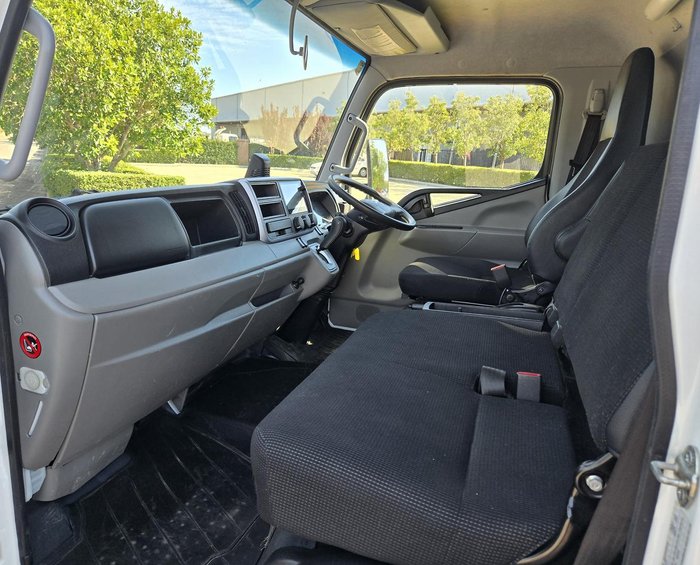 2021 Fuso Canter WHITE