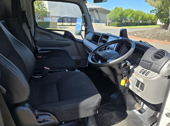 2021 Fuso Canter WHITE