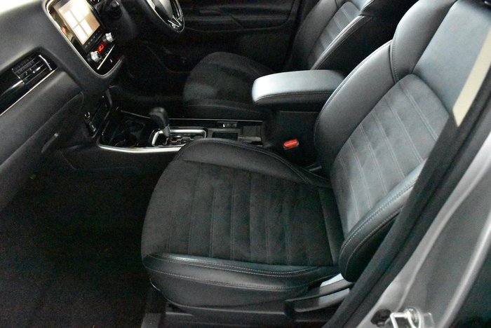 2019 Mitsubishi Outlander LS