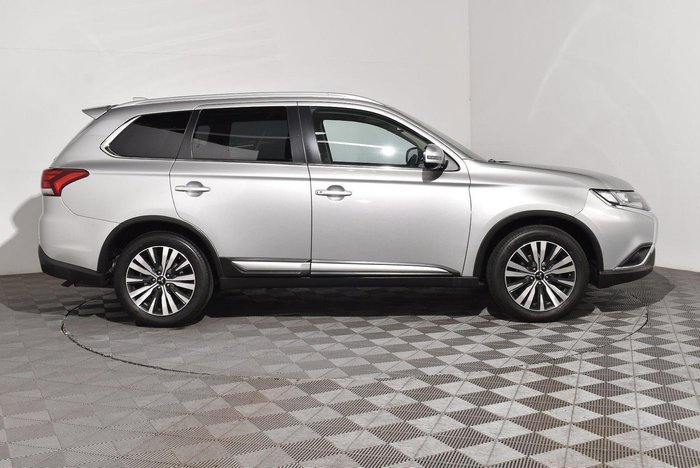 2019 Mitsubishi Outlander LS