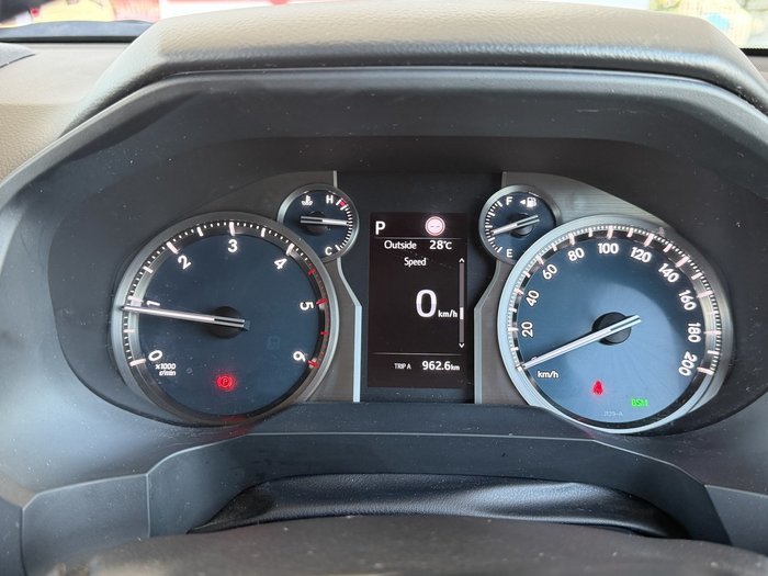 2022 Toyota Landcruiser Prado VX