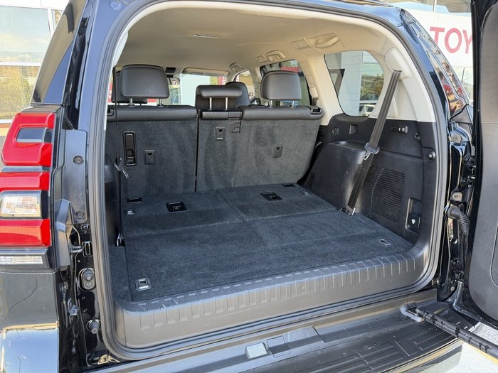 2022 Toyota Landcruiser Prado VX