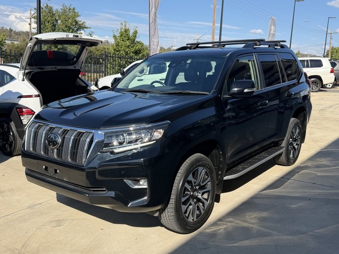 2022 Toyota Landcruiser Prado VX