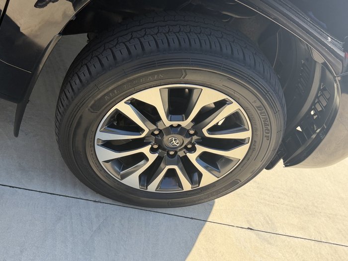 2022 Toyota Landcruiser Prado VX