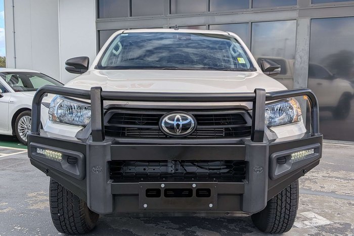 2021 Toyota Hilux SR