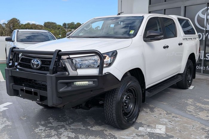 2021 Toyota Hilux SR