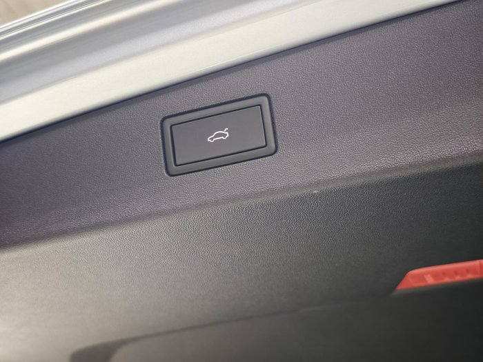 2025 Volkswagen Tiguan 150TSI R-Line