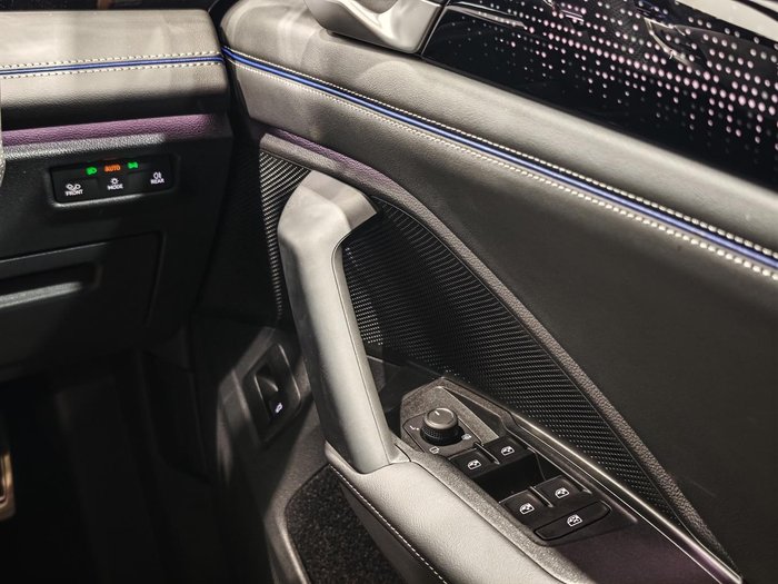 2025 Volkswagen Tiguan 150TSI R-Line