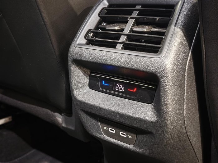 2025 Volkswagen Tiguan 150TSI R-Line