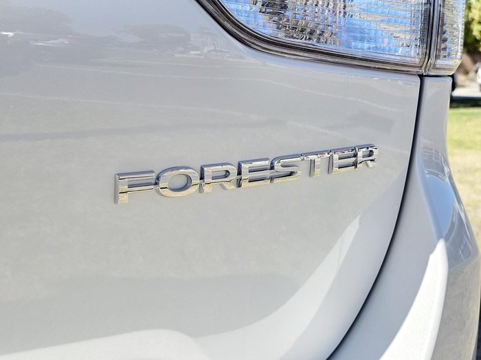 2025 Subaru Forester 2.5i-L S5 MY24 AWD Crystal White