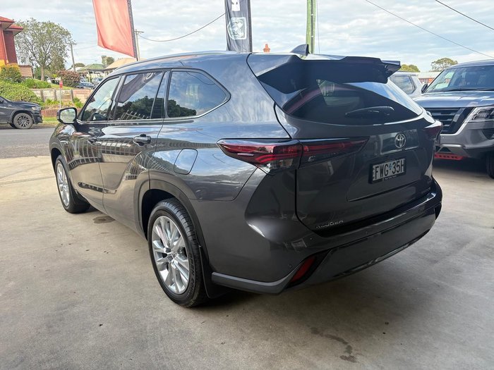 2025 Toyota Kluger Grande