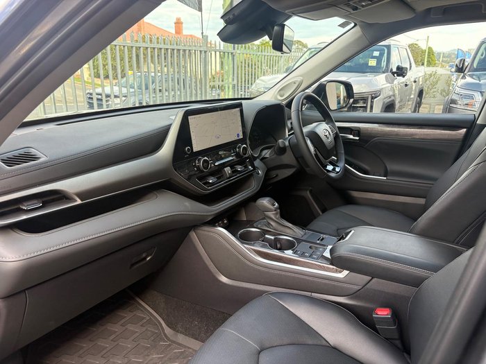 2025 Toyota Kluger Grande