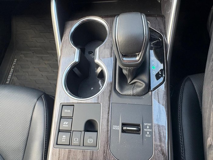 2025 Toyota Kluger Grande