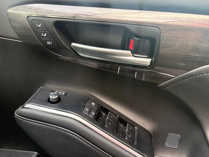 2025 Toyota Kluger Grande