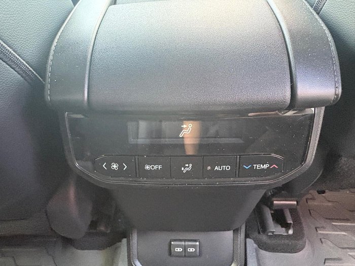 2025 Toyota Kluger Grande