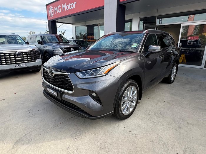 2025 Toyota Kluger Grande